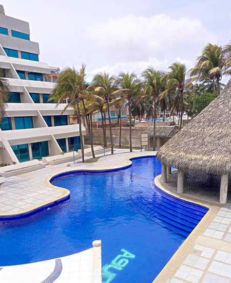 Moderno Apartamento Vacacional de 02 habitaciones/02 ba�os, para 6 personas en Tucacas